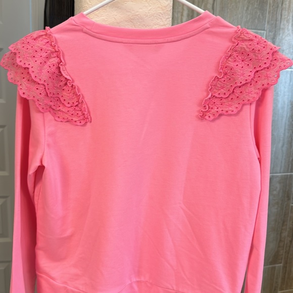 NWOT Lilly Pulitzer Deva Ruffle Sweatshirt Eyelet Pink Size XS - Picture 7 of 13